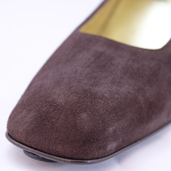 Share Similar items Sponsored See all Vintage Bruno Magli Black Pumps Size 9 C - Picture 5 of 8